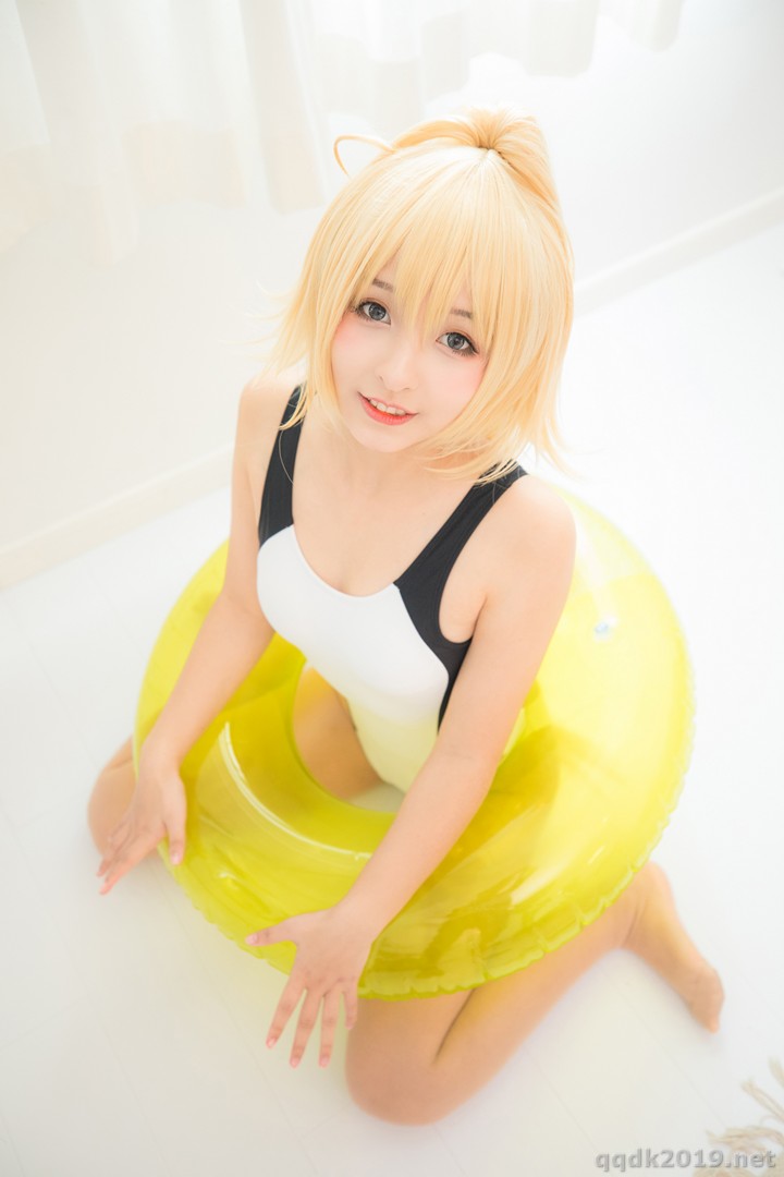 Coser-Swimingthedrea-020.jpg