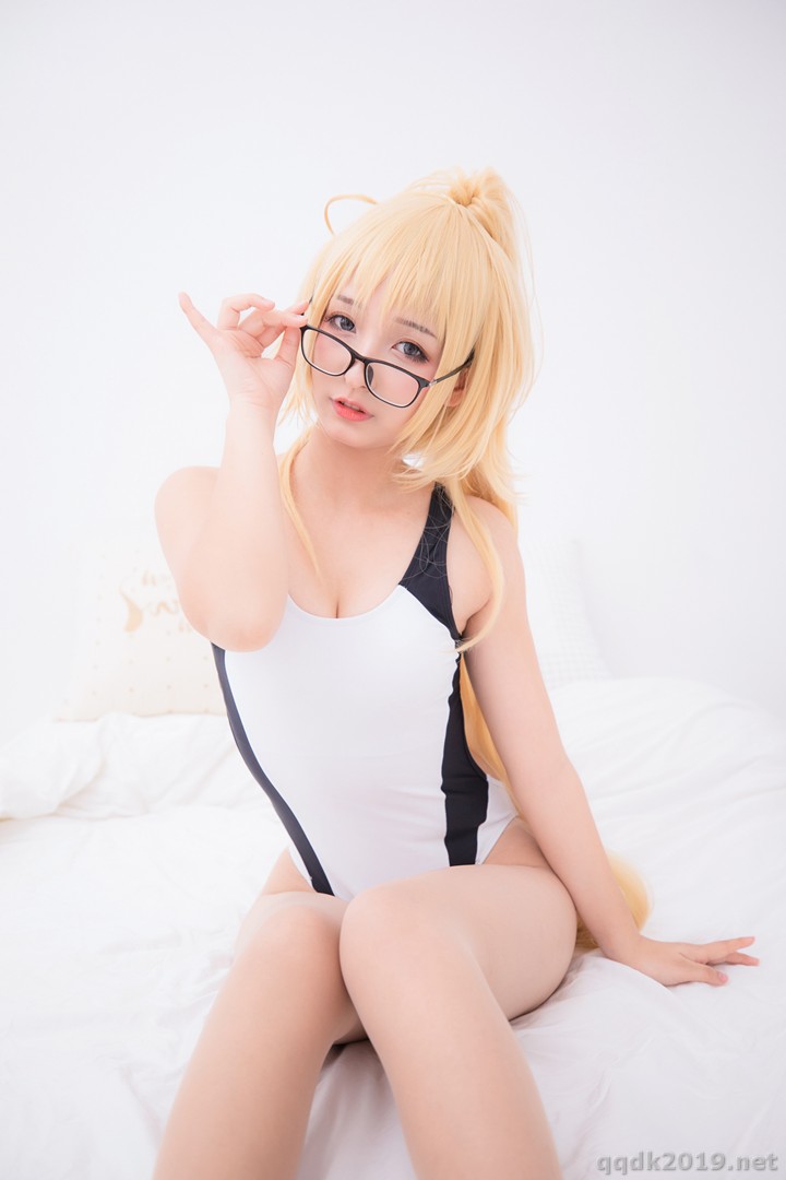 Coser-Swimingthedrea-099.jpg