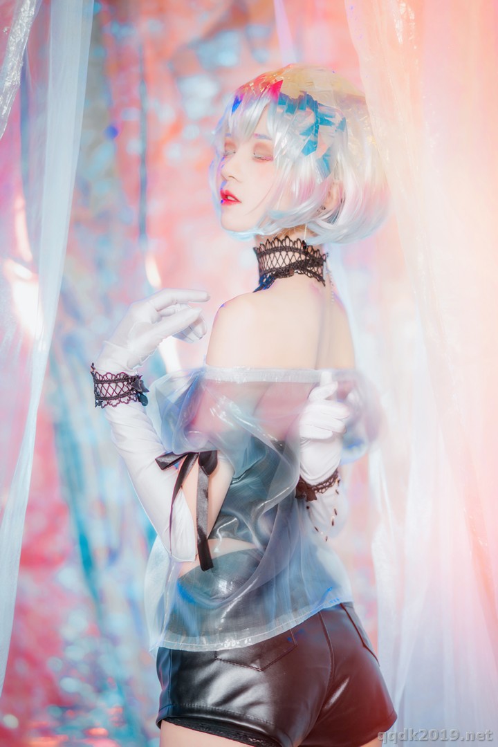 Coser-Cherry-neko-Vol.131-002.jpg