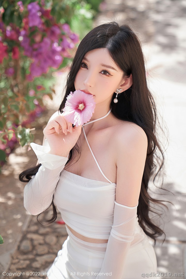 XIUREN-No.5271-Zhou-Yuxi-Sally-036.jpg