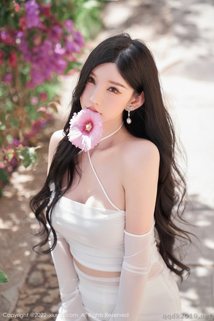 XIUREN-No.5271-Zhou-Yuxi-Sally-037.jpg