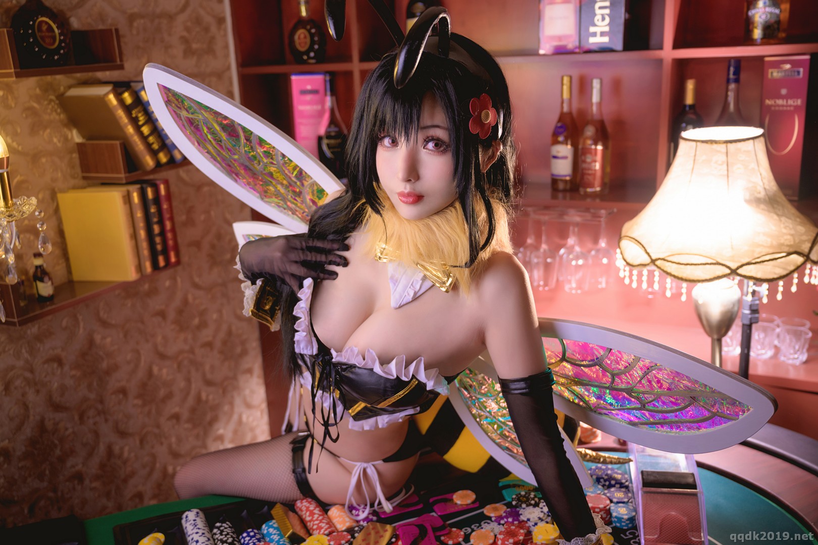 Coser-rioko-little-bee-019.jpg