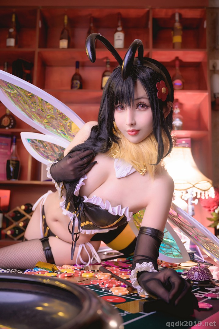 Coser-rioko-little-bee-020.jpg