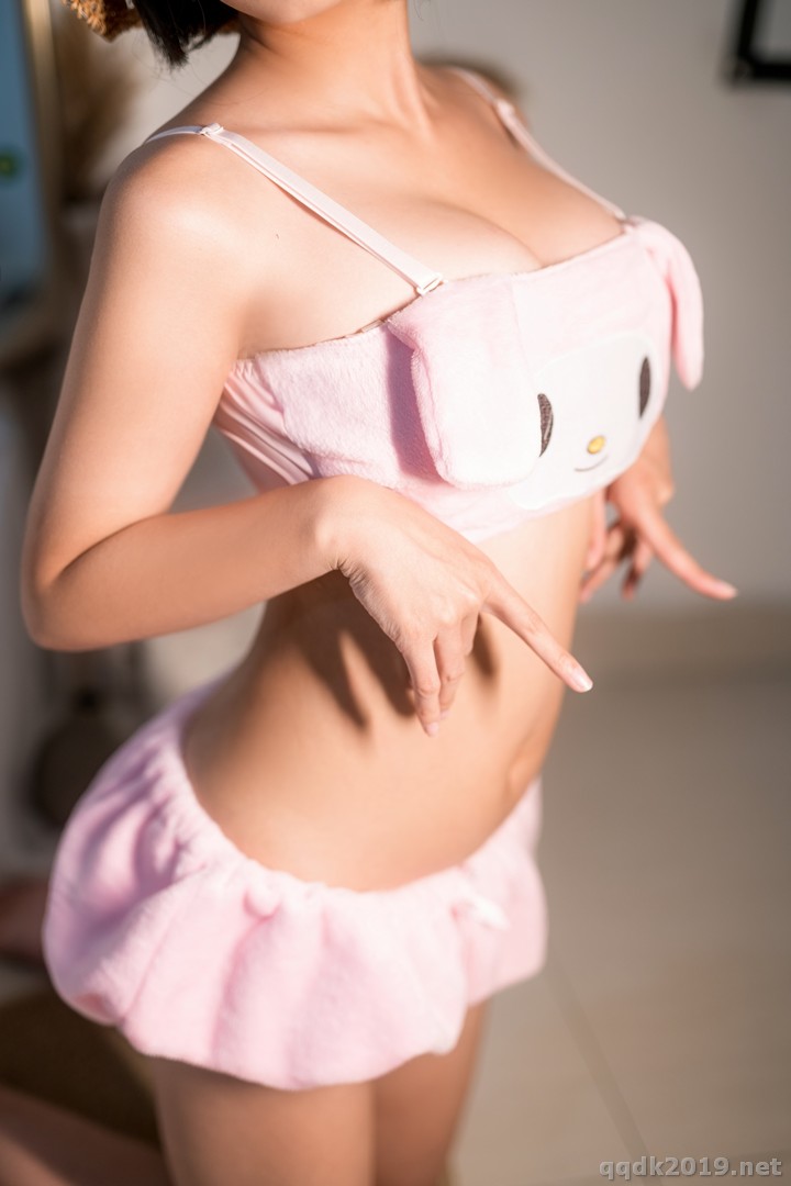 Coser-chunmomo-chunmomo-Vol.055-008.jpg