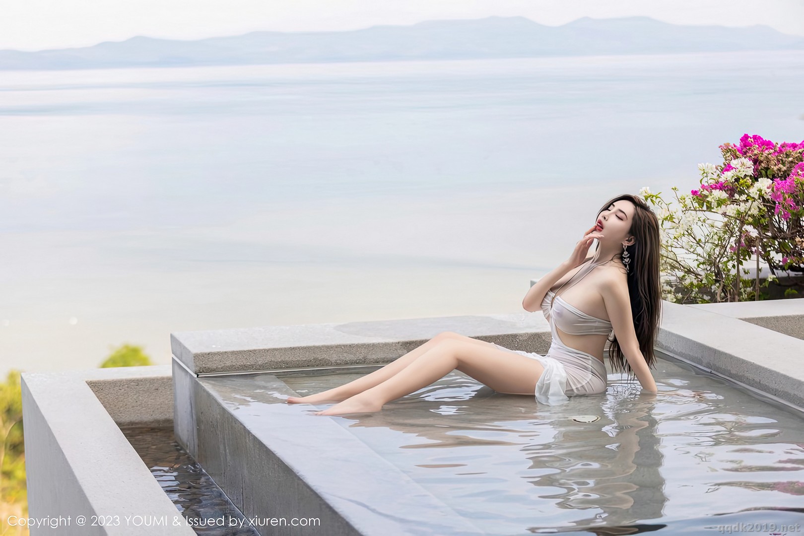 YouMi-Vol.931-Zhou-Yan-Xi-Carol-062.jpg