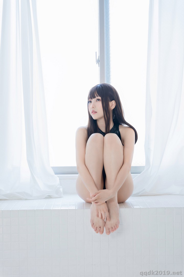 Coser-Ely-eee-ElyEE-Racing-Swimsuit-008.jpg