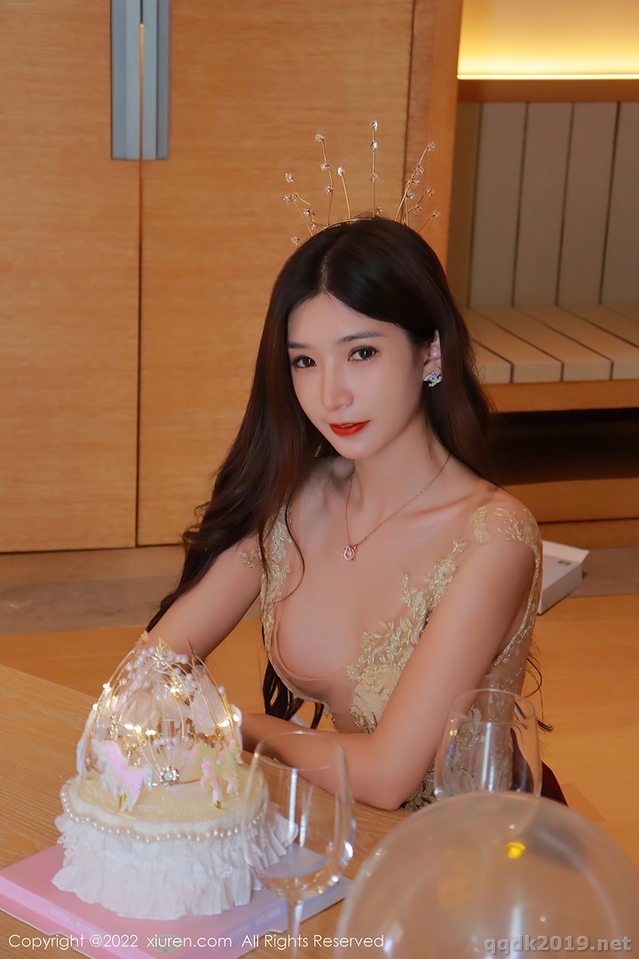 XIUREN-No.5427-Hebe-001.jpg