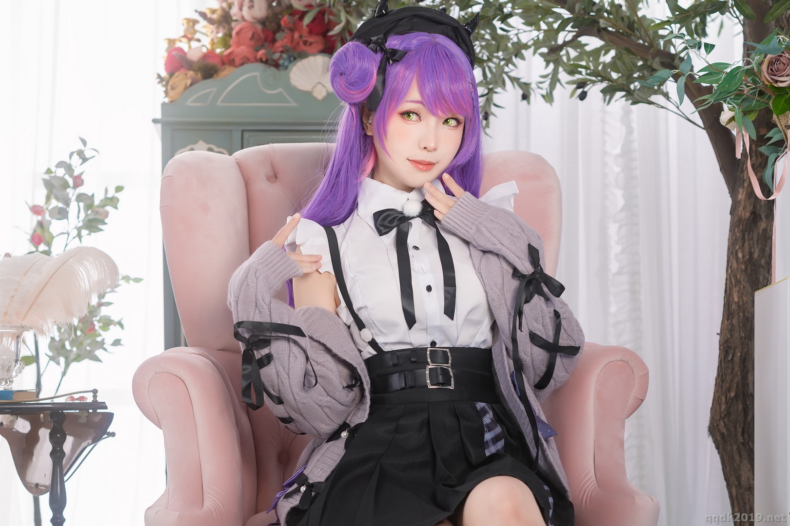 Coser-Ely-eee-ElyEE-Towa-Tokoyami-002.jpg