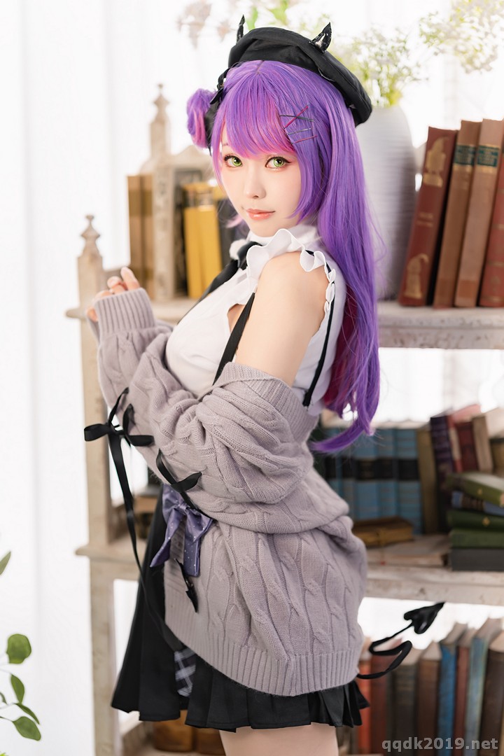 Coser-Ely-eee-ElyEE-Towa-Tokoyami-012.jpg