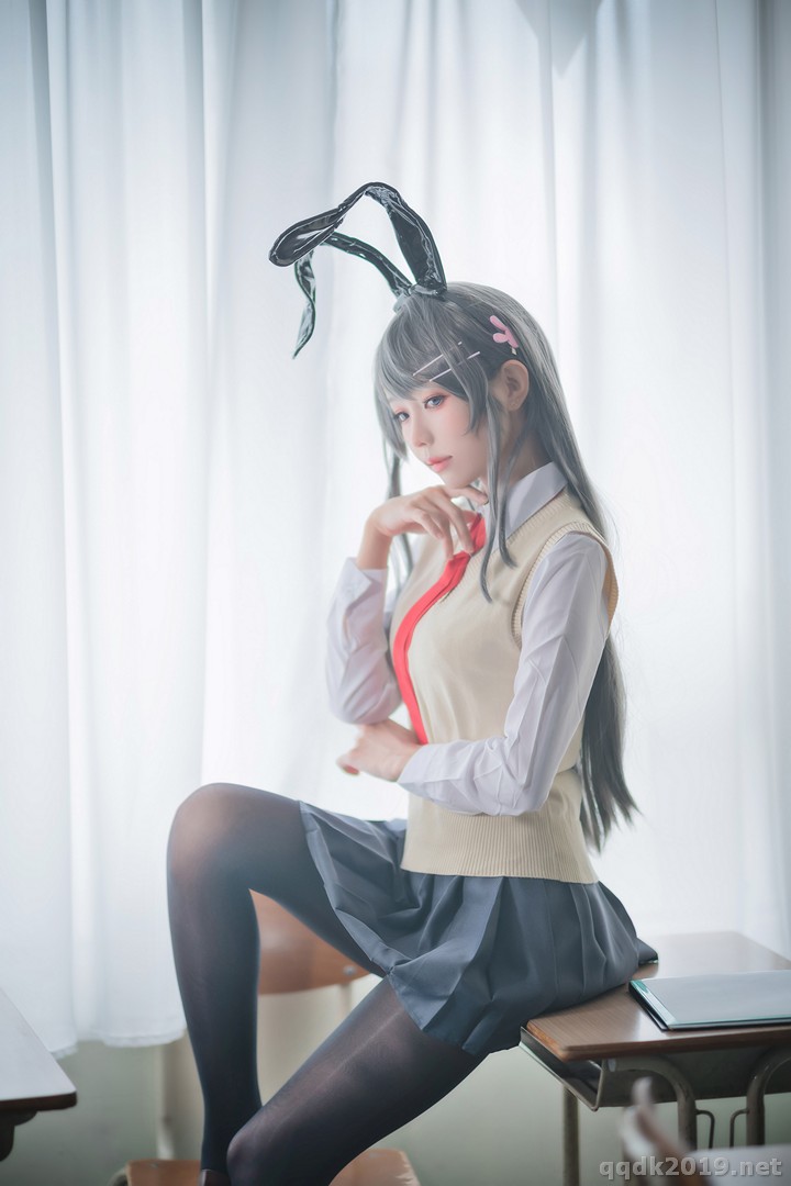 Coser-Ely-eee-ElyEE-048.jpg