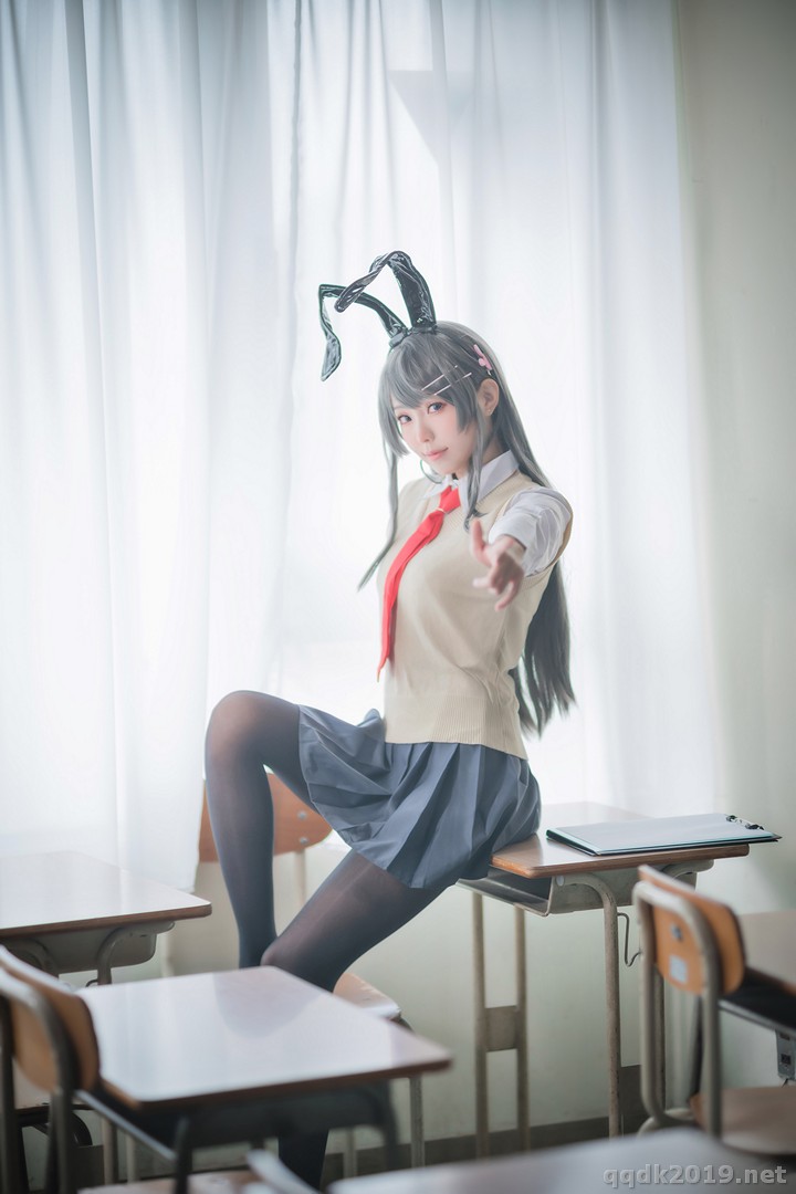 Coser-Ely-eee-ElyEE-049.jpg