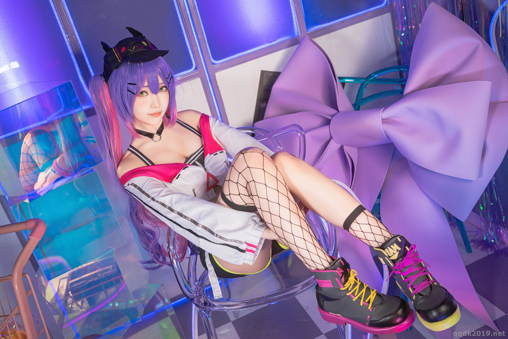 Coser-Ely-eee-ElyEE-Towa-Tokoyami-037.jpg