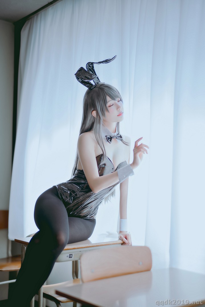 Coser-Ely-eee-ElyEE-025.jpg