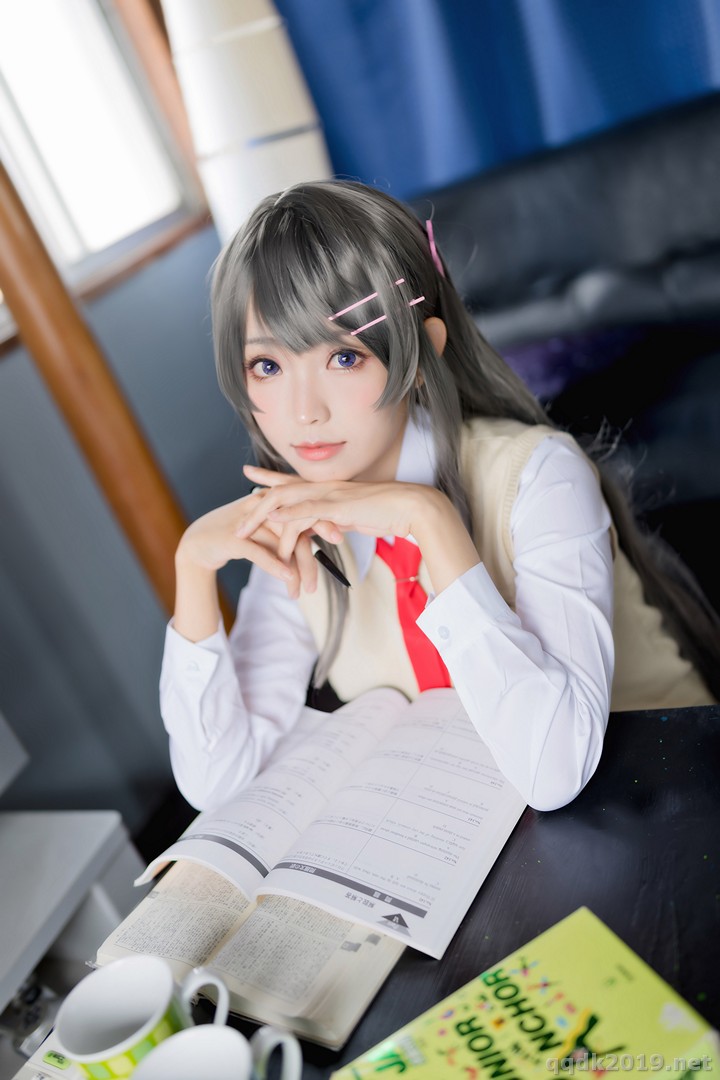 Coser-Ely-eee-ElyEE-032.jpg