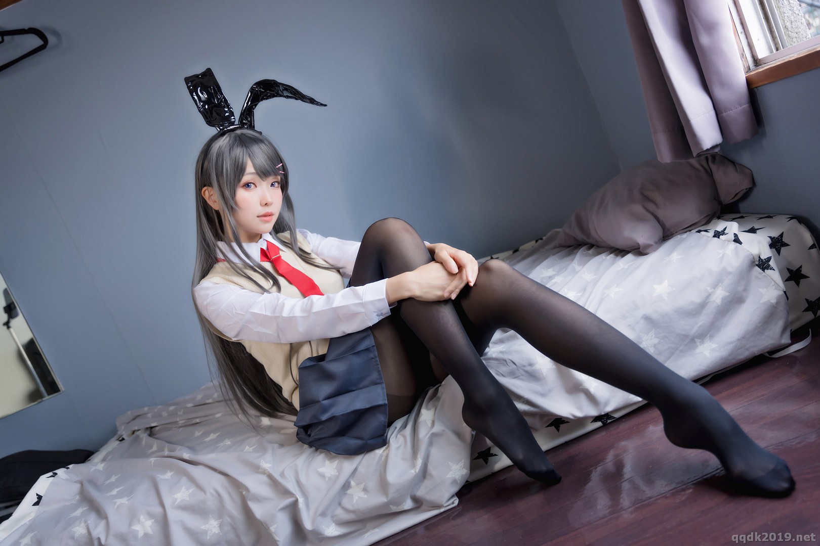 Coser-Ely-eee-ElyEE-037.jpg