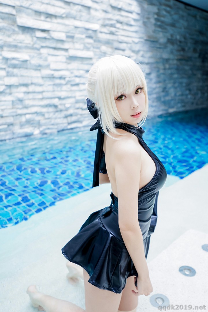 Coser-Ely-eee-ElyEE-002.jpg