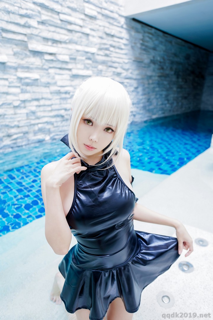 Coser-Ely-eee-ElyEE-004.jpg