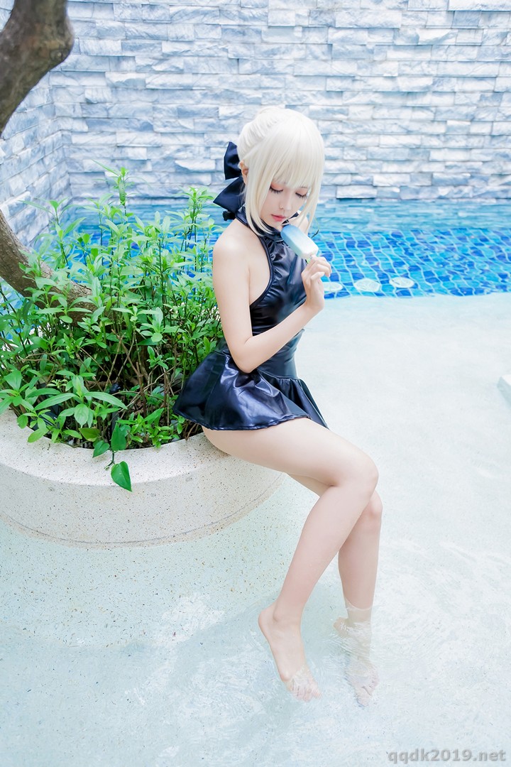 Coser-Ely-eee-ElyEE-009.jpg