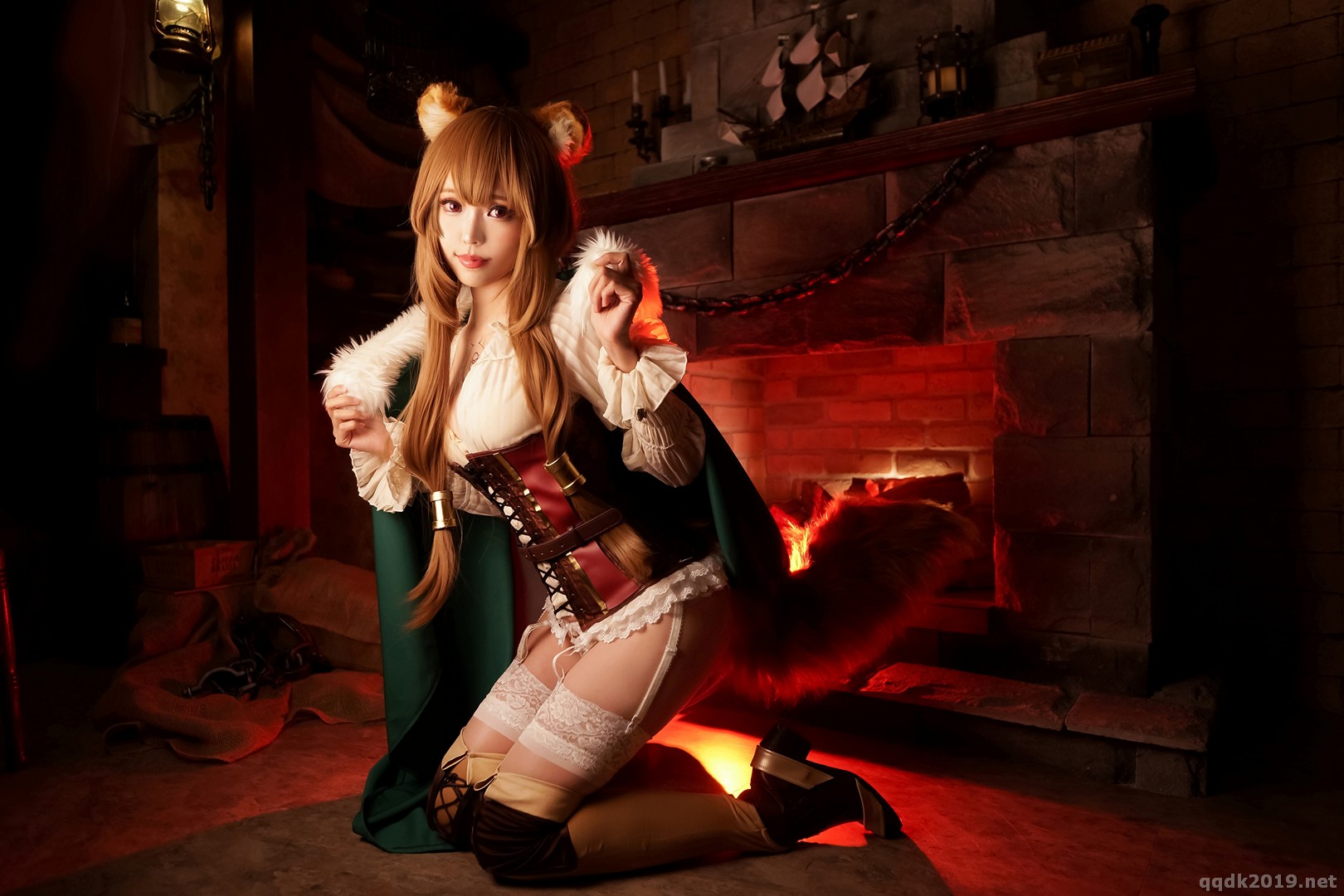 Coser-Ely-eee-ElyEE-004.jpg