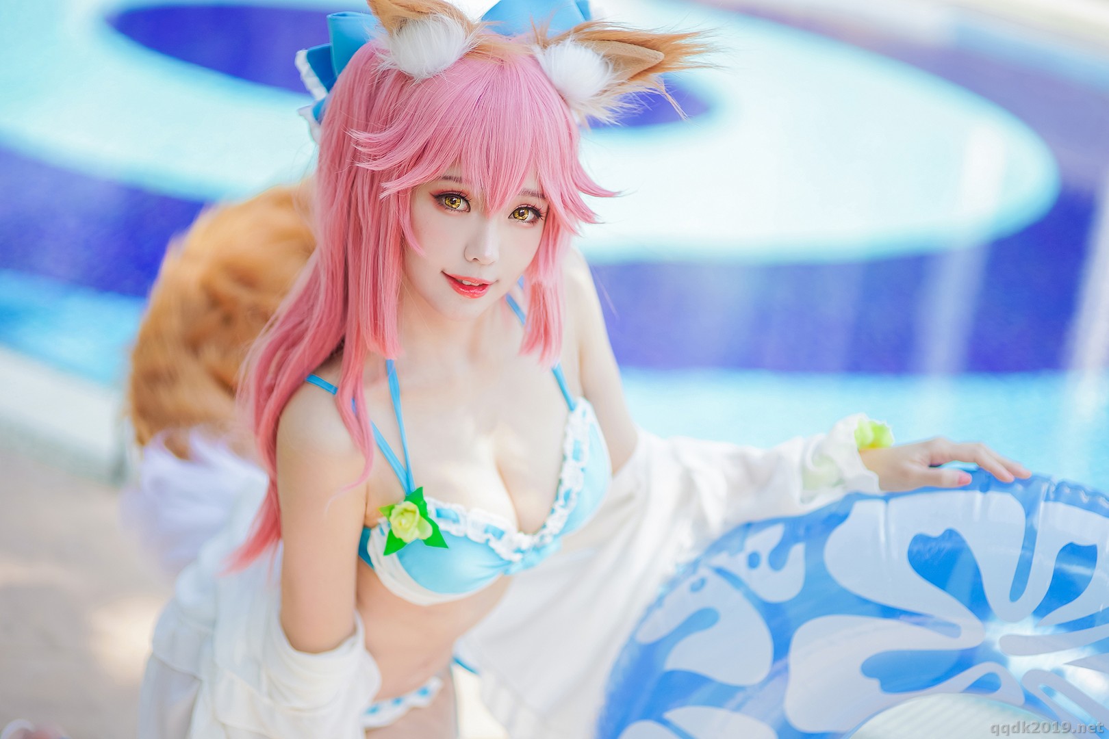 Coser-Ely-eee-ElyEE-010.jpg