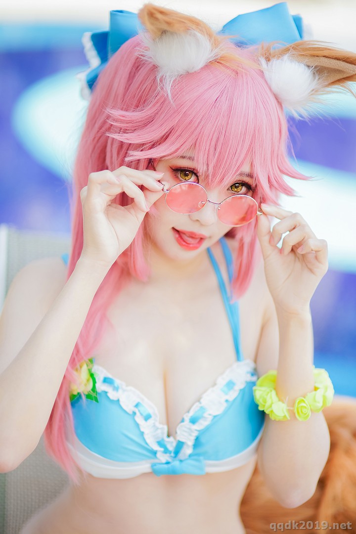 Coser-Ely-eee-ElyEE-012.jpg