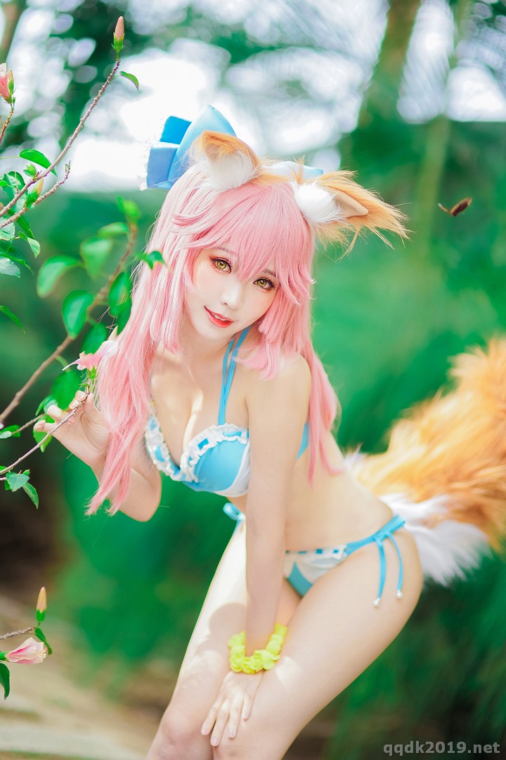 Coser-Ely-eee-ElyEE-033.jpg