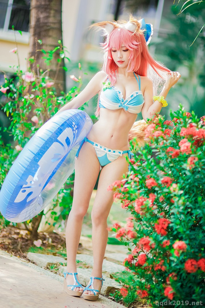 Coser-Ely-eee-ElyEE-038.jpg
