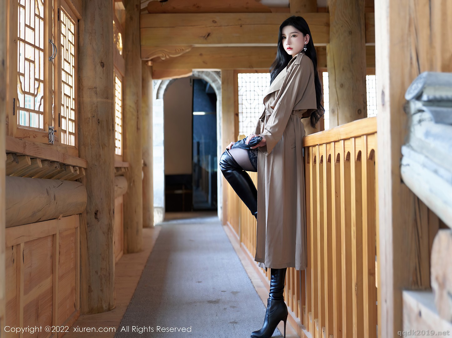 XIUREN-No.5469-Zhou-Yuxi-Sally-015.jpg