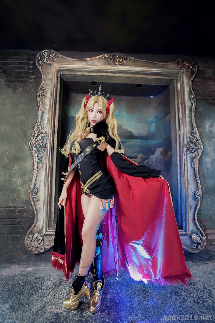 Coser-Ely-eee-ElyEE-035.jpg