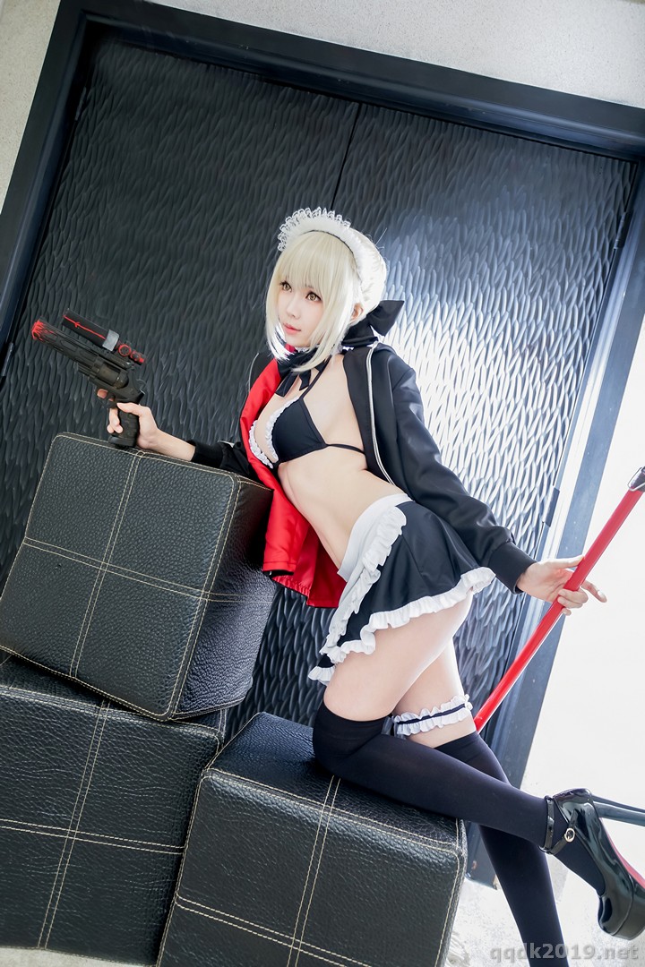 Coser-Ely-eee-ElyEE-005.jpg