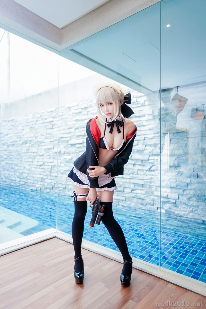 Coser-Ely-eee-ElyEE-007.jpg