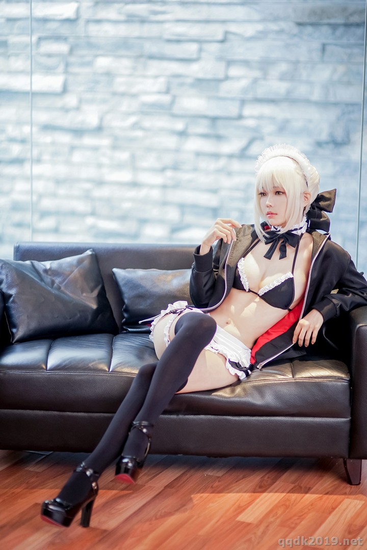 Coser-Ely-eee-ElyEE-015.jpg