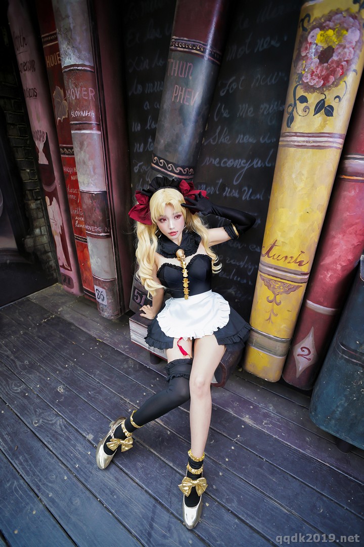 Coser-Ely-eee-ElyEE-008.jpg