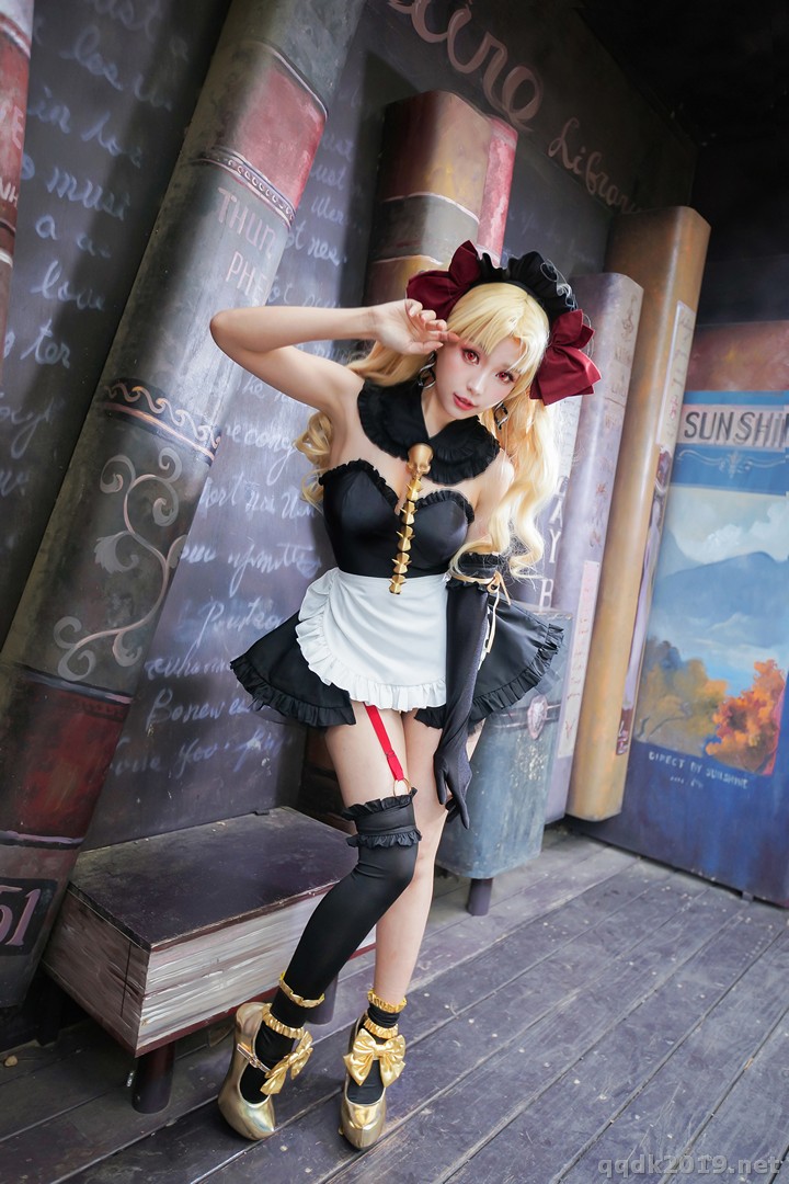 Coser-Ely-eee-ElyEE-015.jpg