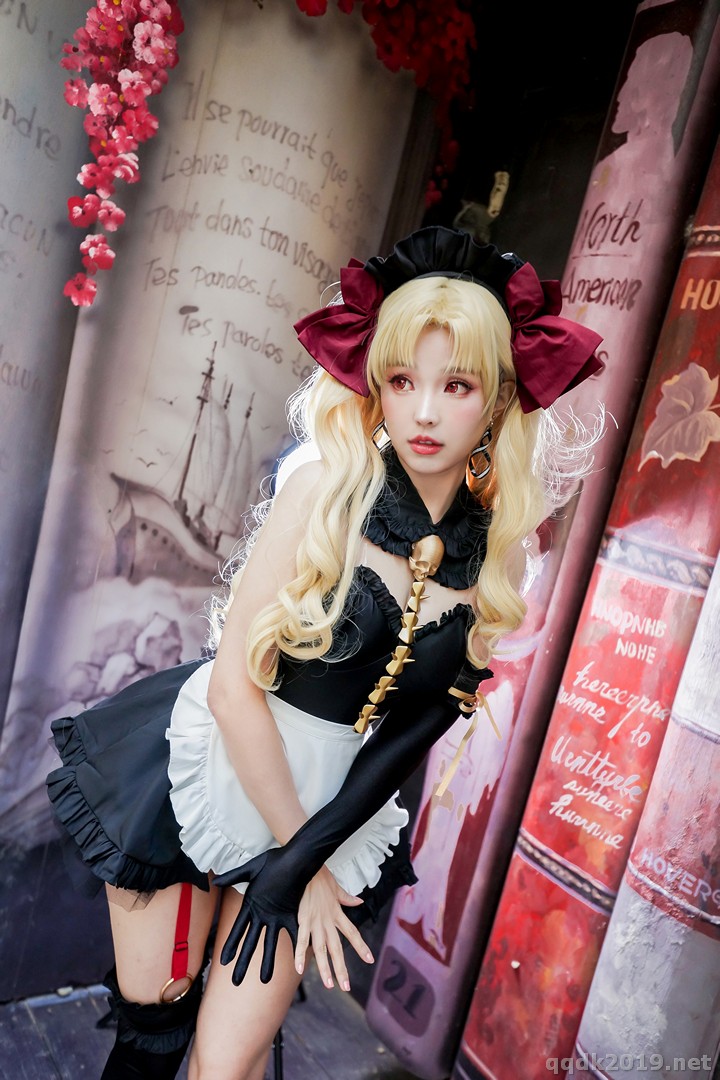 Coser-Ely-eee-ElyEE-005.jpg