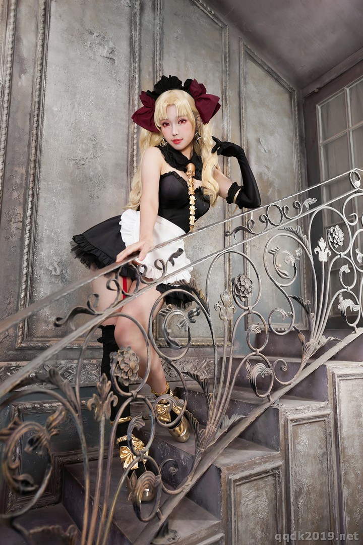 Coser-Ely-eee-ElyEE-036.jpg