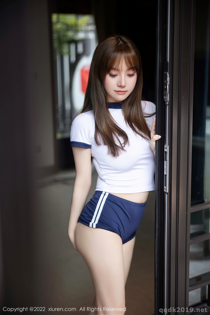 XIUREN-No.5465-Dou-Ban-Jiang-016.jpg