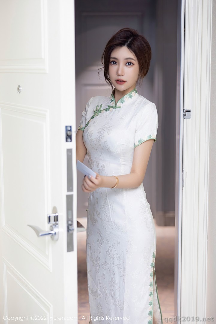 XIUREN-No.5468-Ula-Qi-Li-Jia-014.jpg