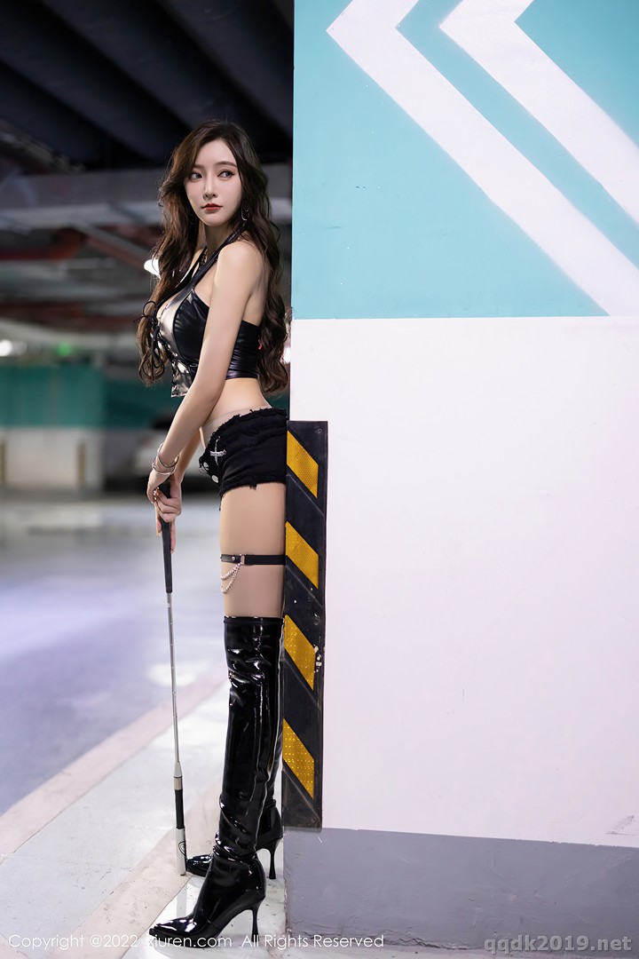 XIUREN-No.5494-Yanni-Wang-Xin-Yao-010.jpg