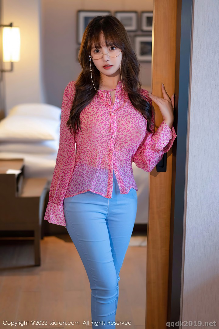 XIUREN-No.5488-Zhang-Si-Yun-Nice-001.jpg