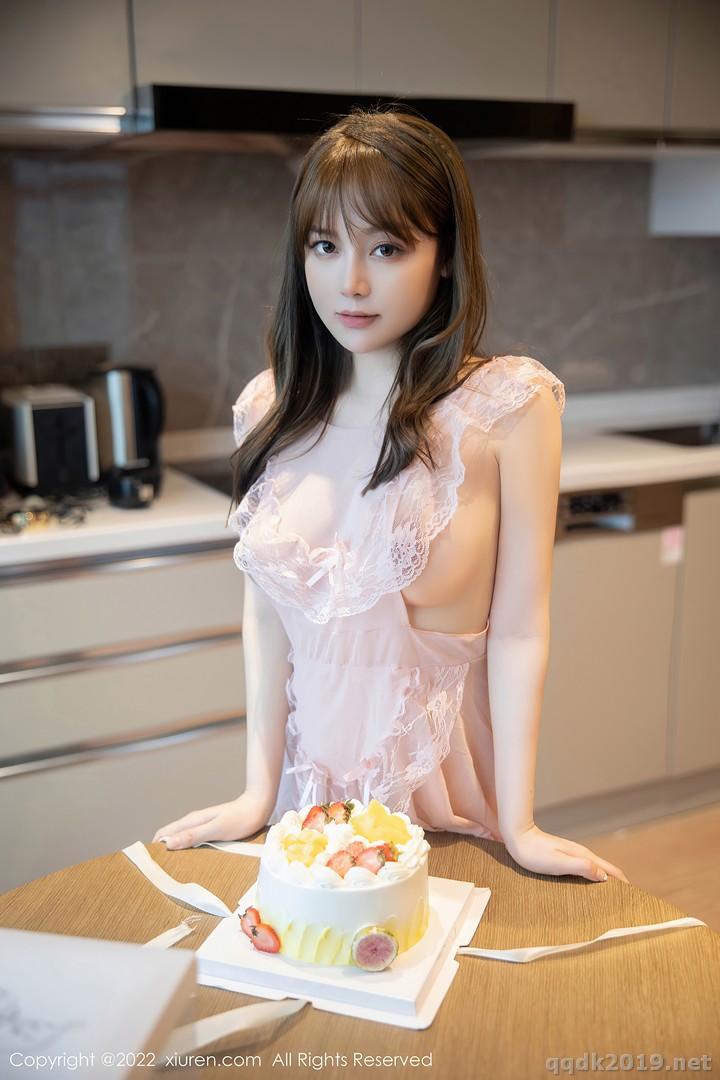 XIUREN-No.5497-Dou-Ban-Jiang-018.jpg