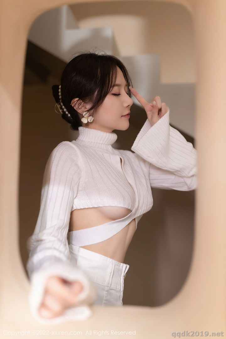 XIUREN-No.5503-Fish-014.jpg