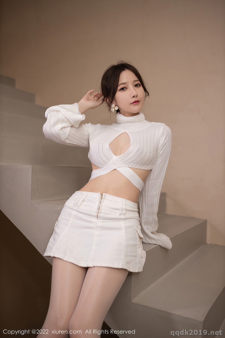 XIUREN-No.5503-Fish-023.jpg