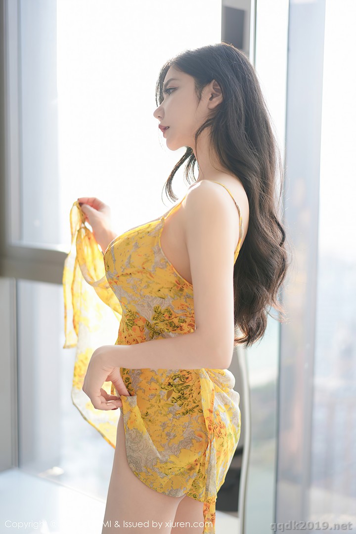 YouMi-Vol.1002-058.jpg