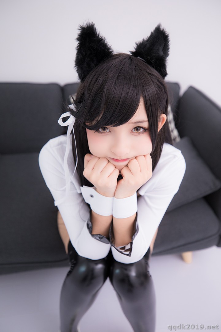Coser-ATAGO-LATEX-VER-030.jpg