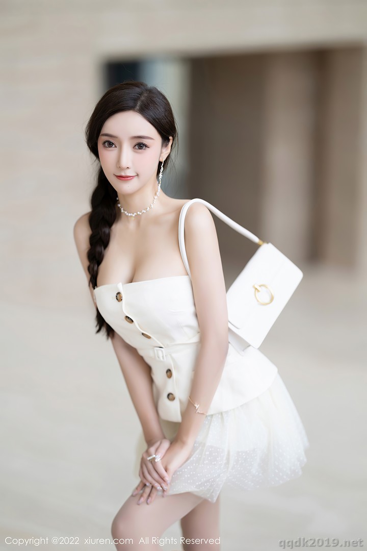 XIUREN-No.5539-Yanni-Wang-Xin-Yao-005.jpg