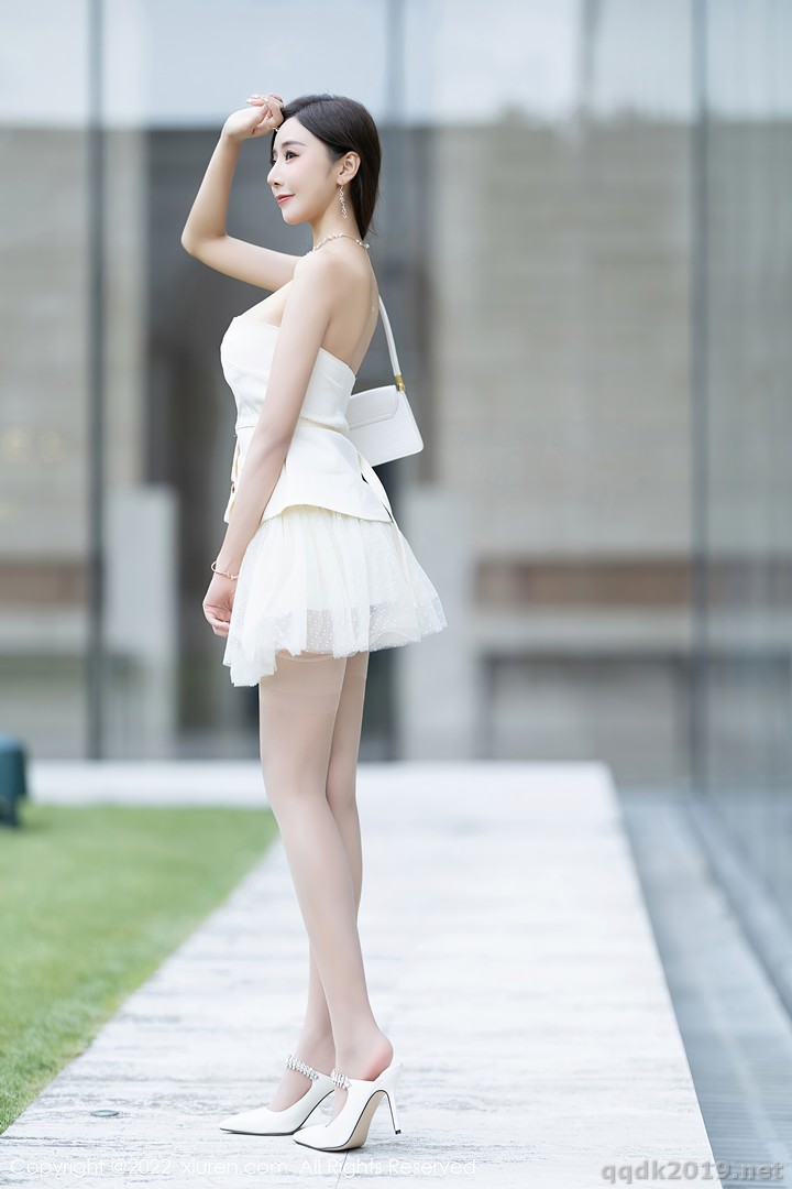 XIUREN-No.5539-Yanni-Wang-Xin-Yao-009.jpg