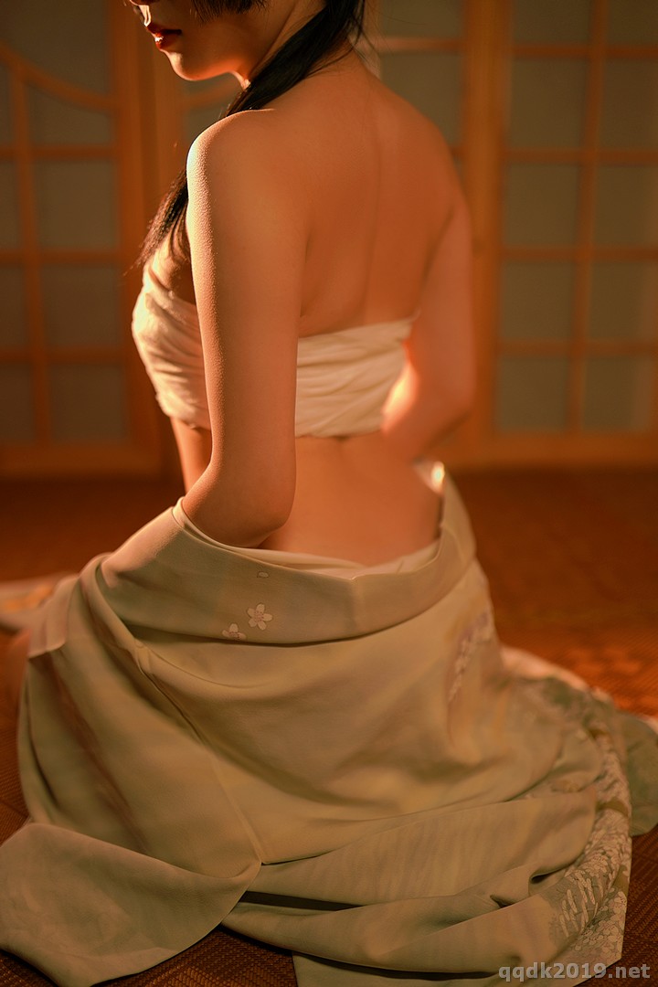 Coser-Hua-Ling-002.jpg