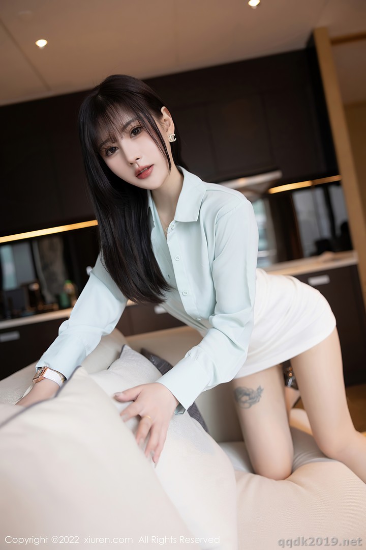 XIUREN-No.5555-Zhang-Xin-Xin-028.jpg