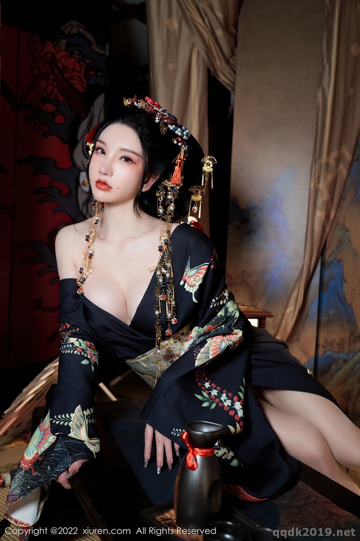 XIUREN-No.5537-Zhou-Yuxi-Sally-002.jpg